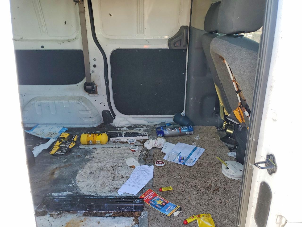 Nissan Nv 2.5s