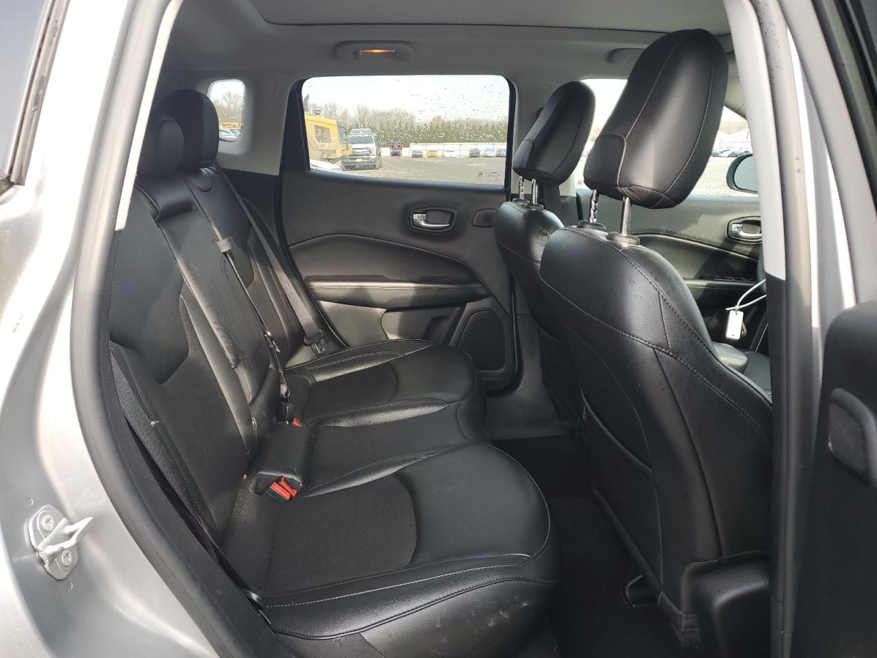 Jeep Compass Latitude