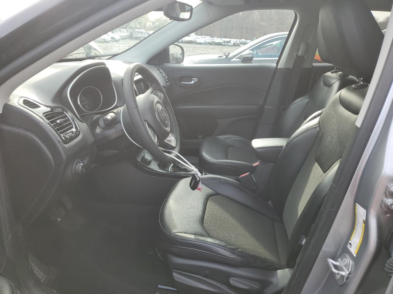 Jeep Compass Latitude