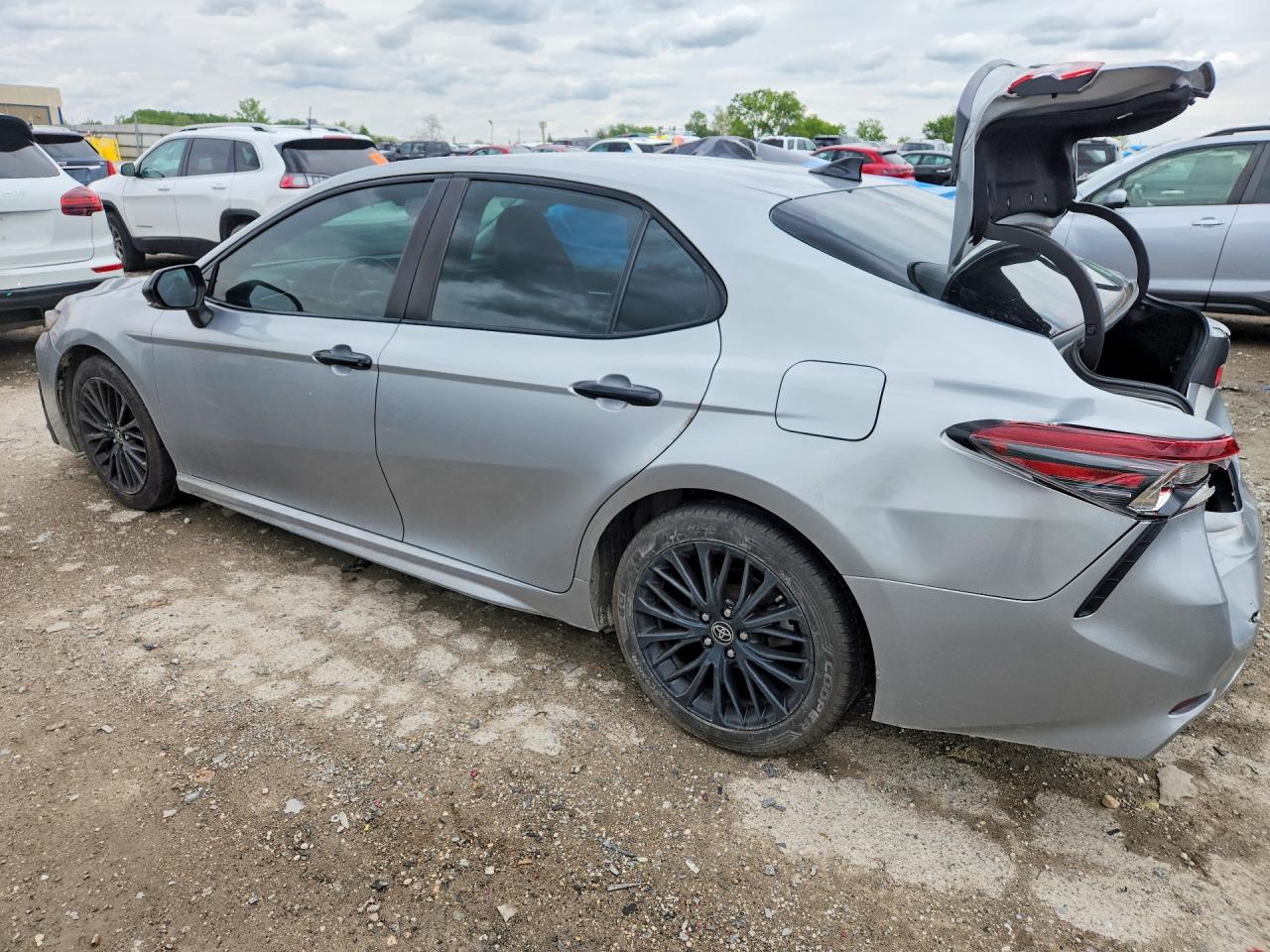 Toyota Camry Se Nightshade