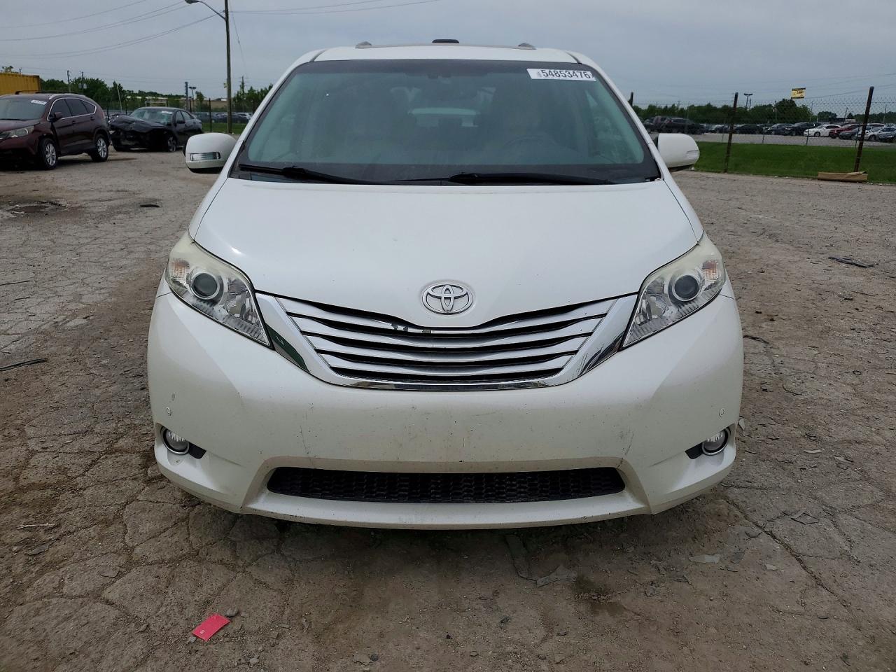 Toyota Sienna Limited 7-passenger