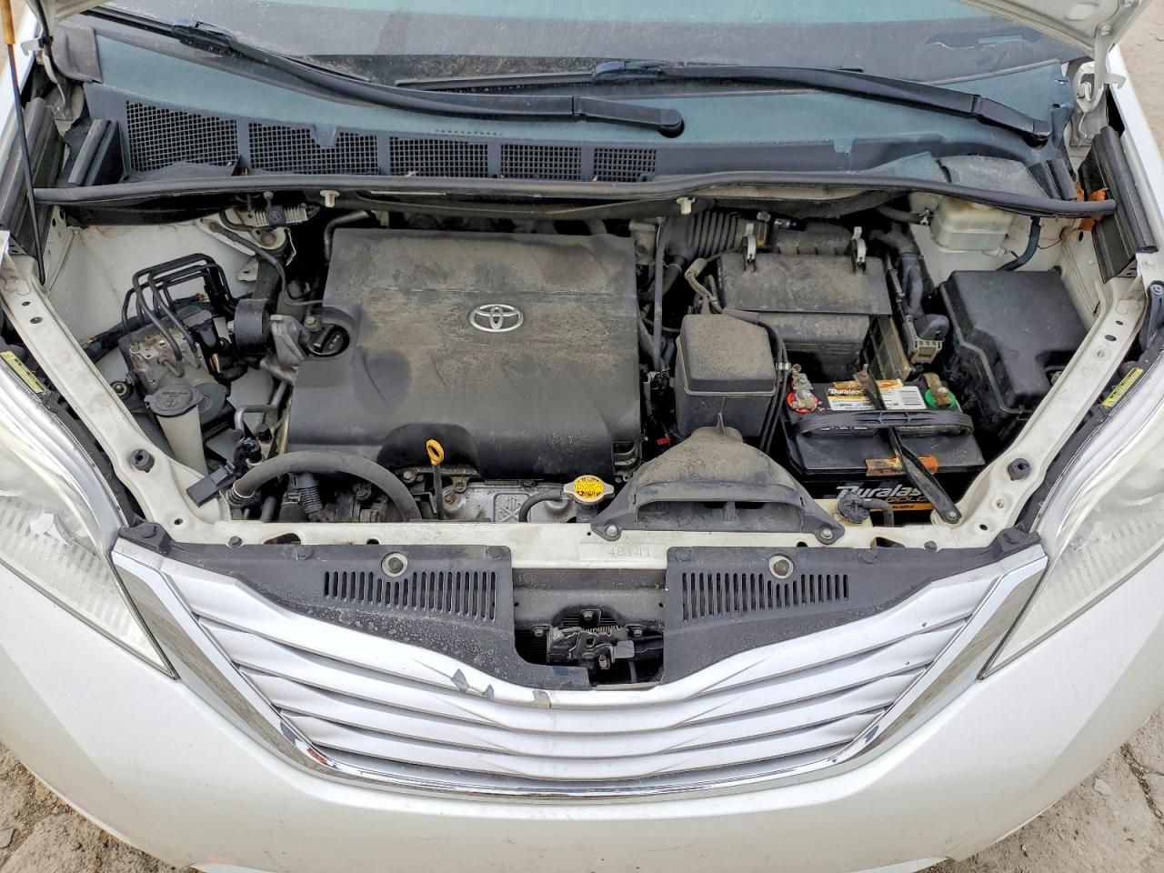 Toyota Sienna Limited 7-passenger