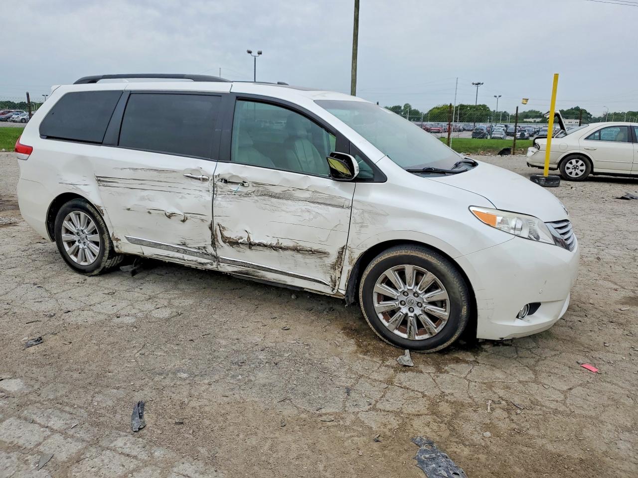 Toyota Sienna Limited 7-passenger