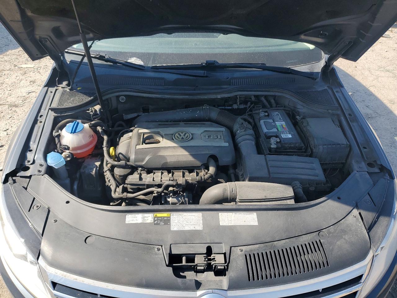 Volkswagen CC Sport