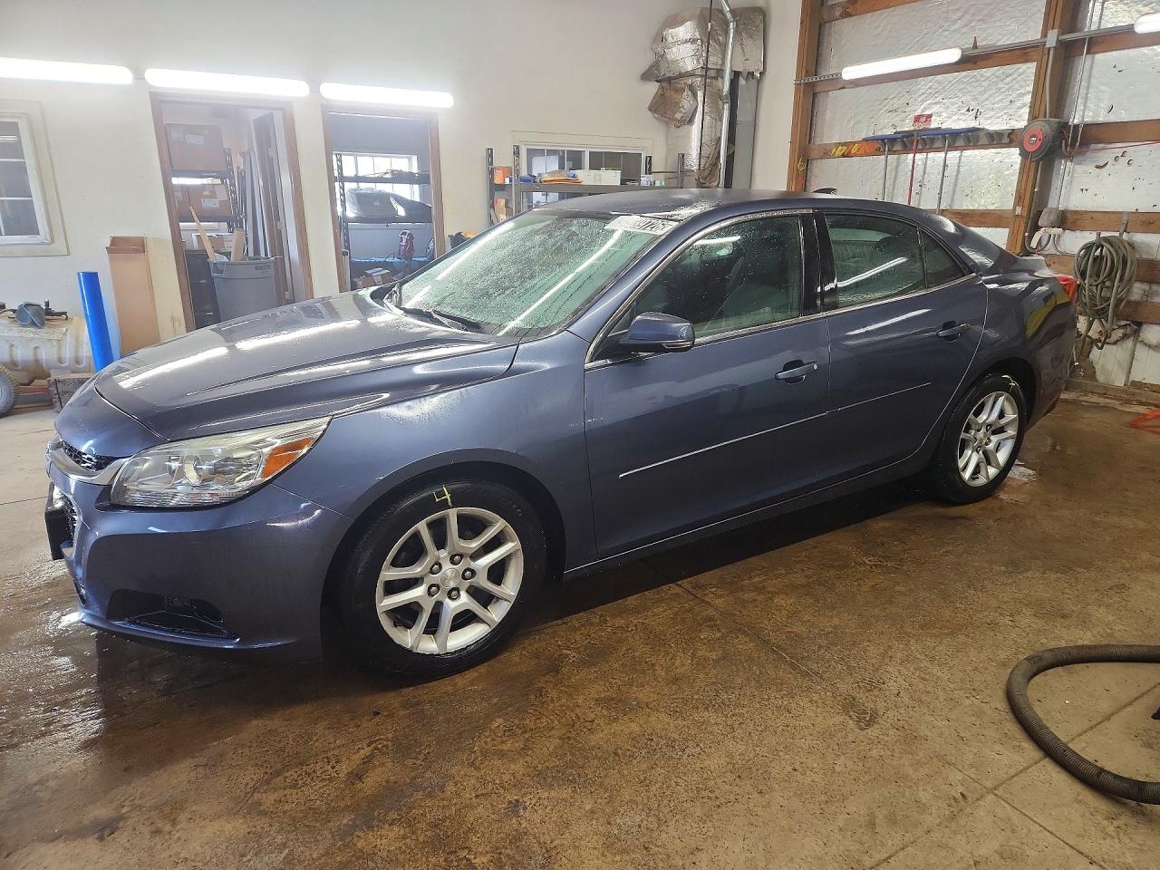Salvage Chevrolet Malibu Image