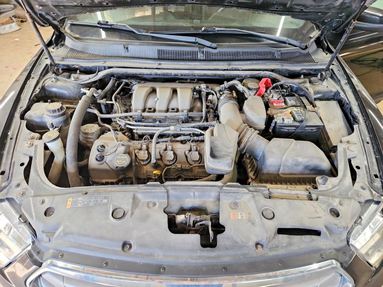 Ford Taurus Sel