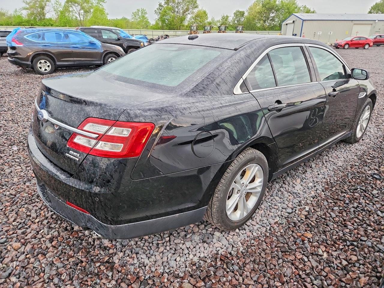 Ford Taurus Sel