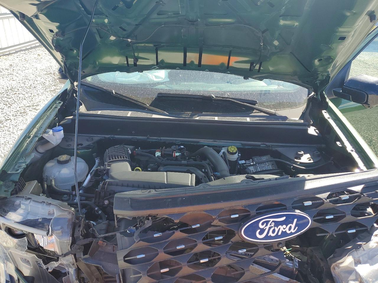 Ford Maverick Lariat