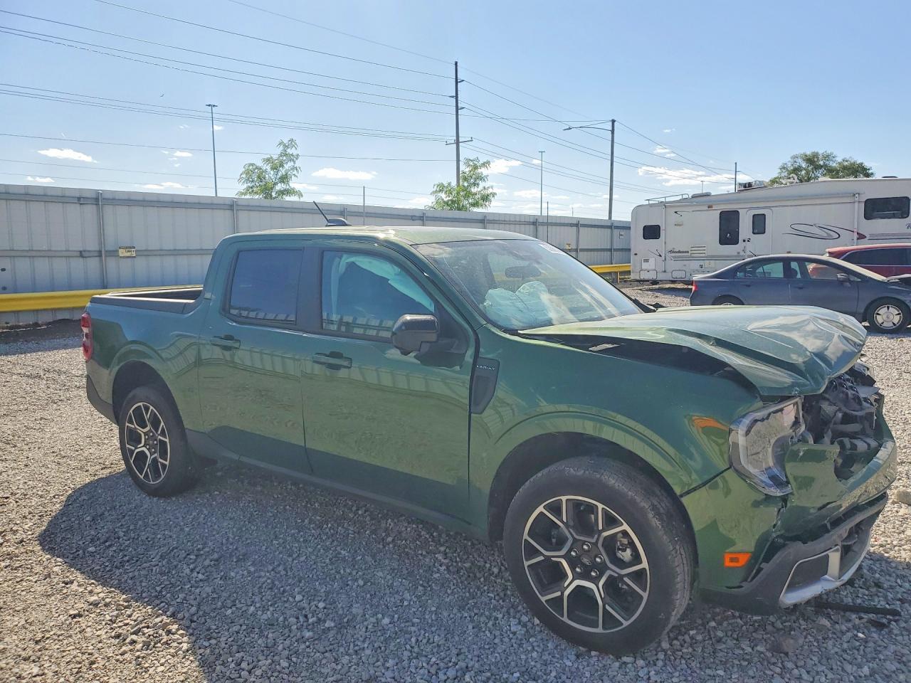 Ford Maverick Lariat