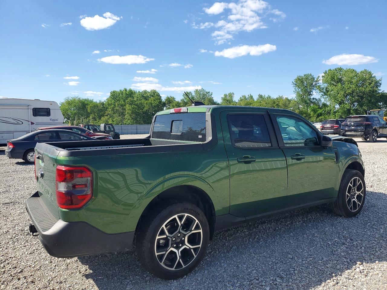 Ford Maverick Lariat