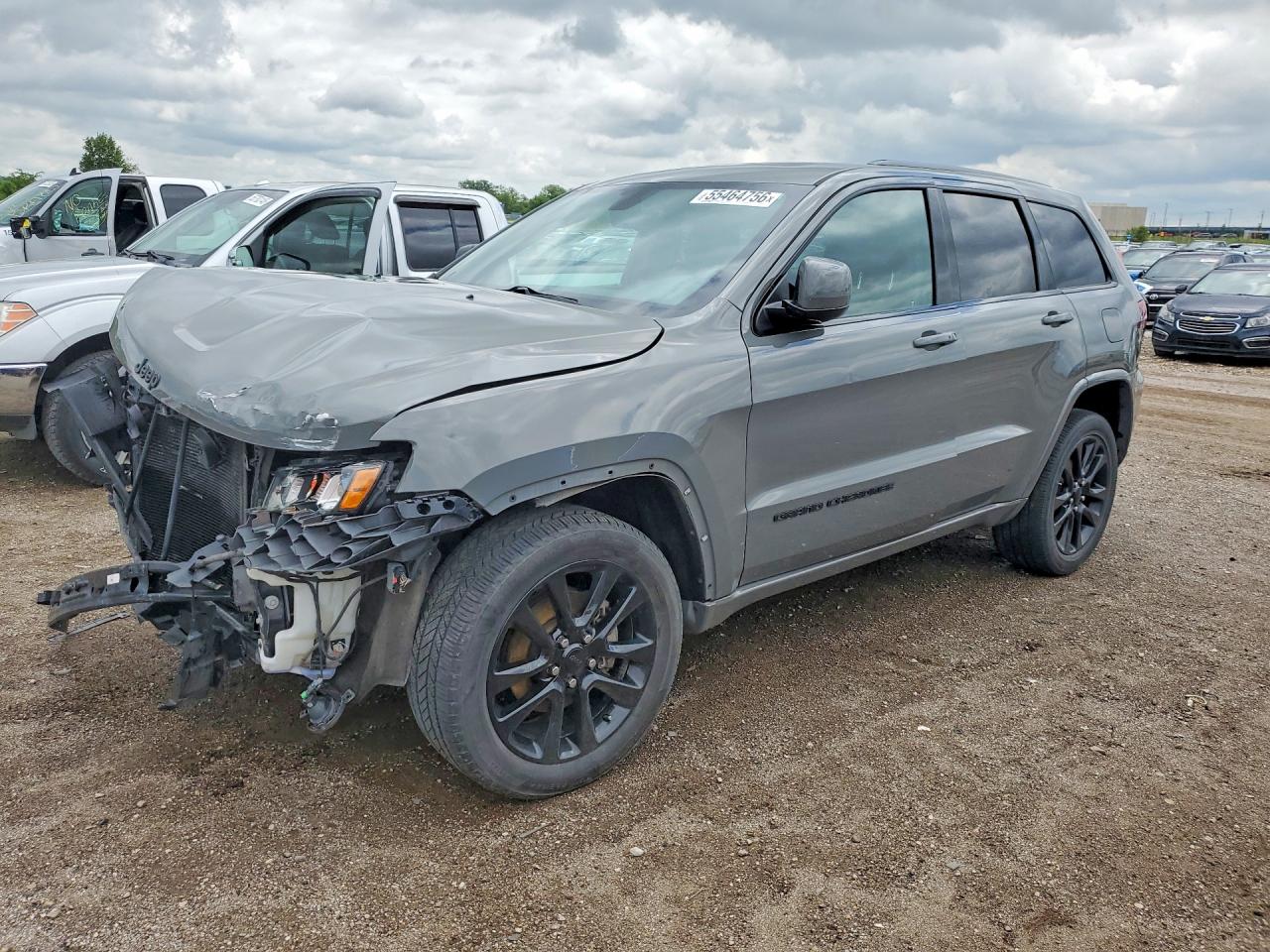 Salvage Jeep Cherokee Image