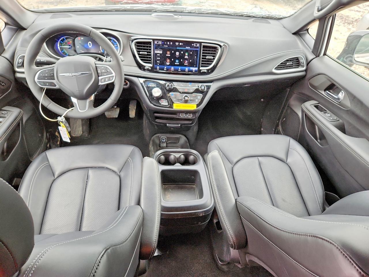 Chrysler Pacifica Hybrid Select