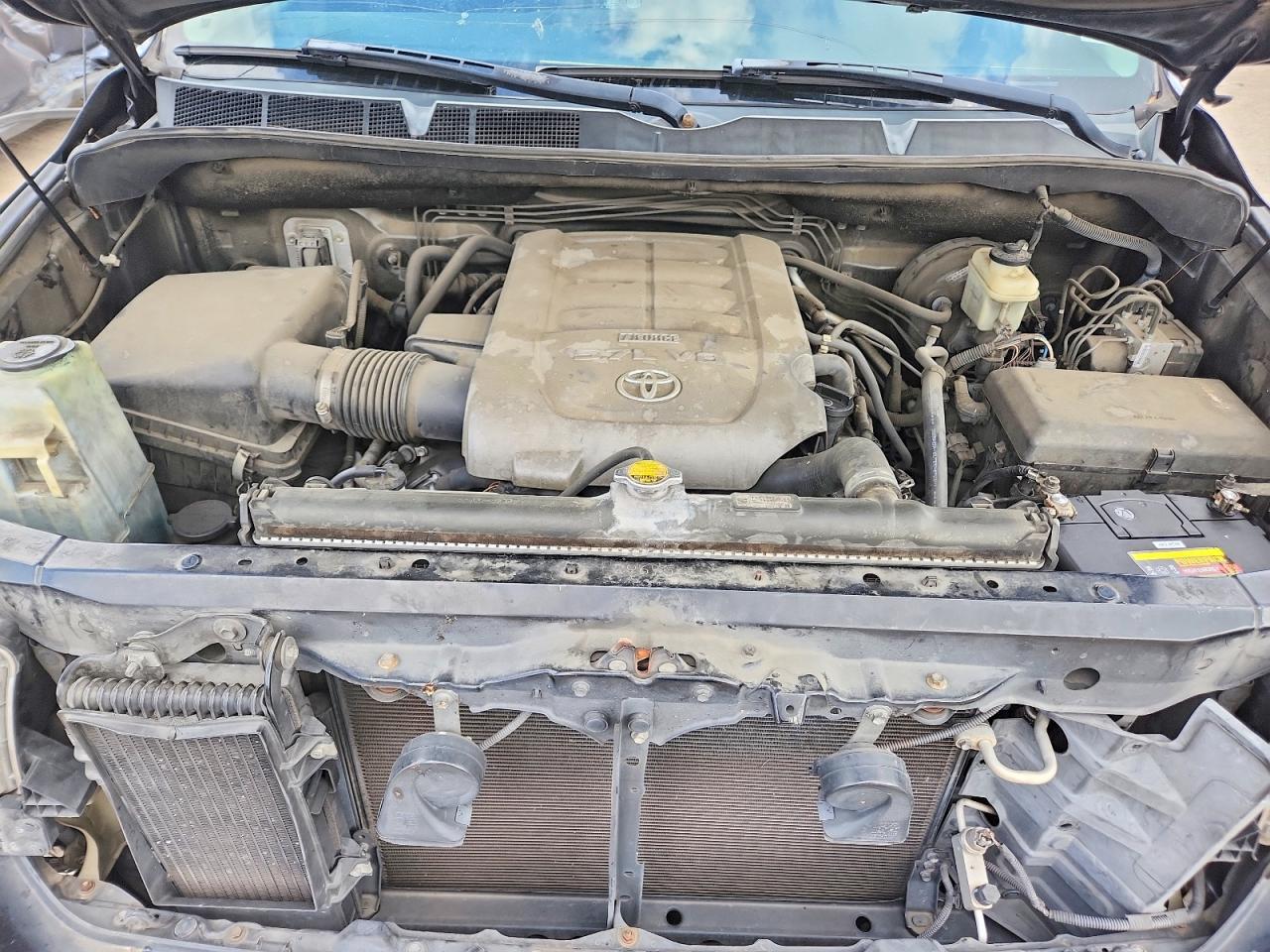 Toyota Tundra Sr5
