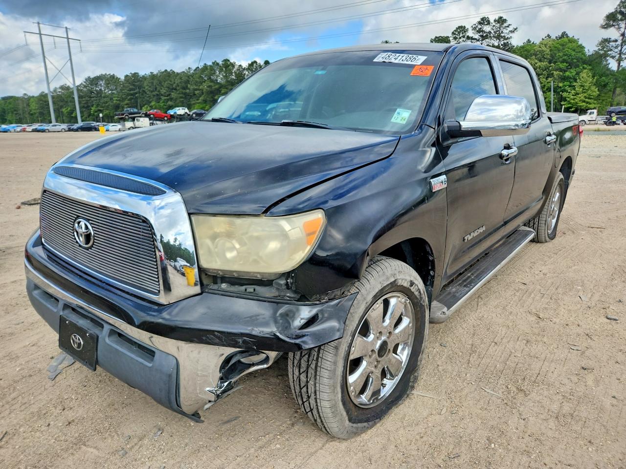 Salvage Toyota Tundra Image