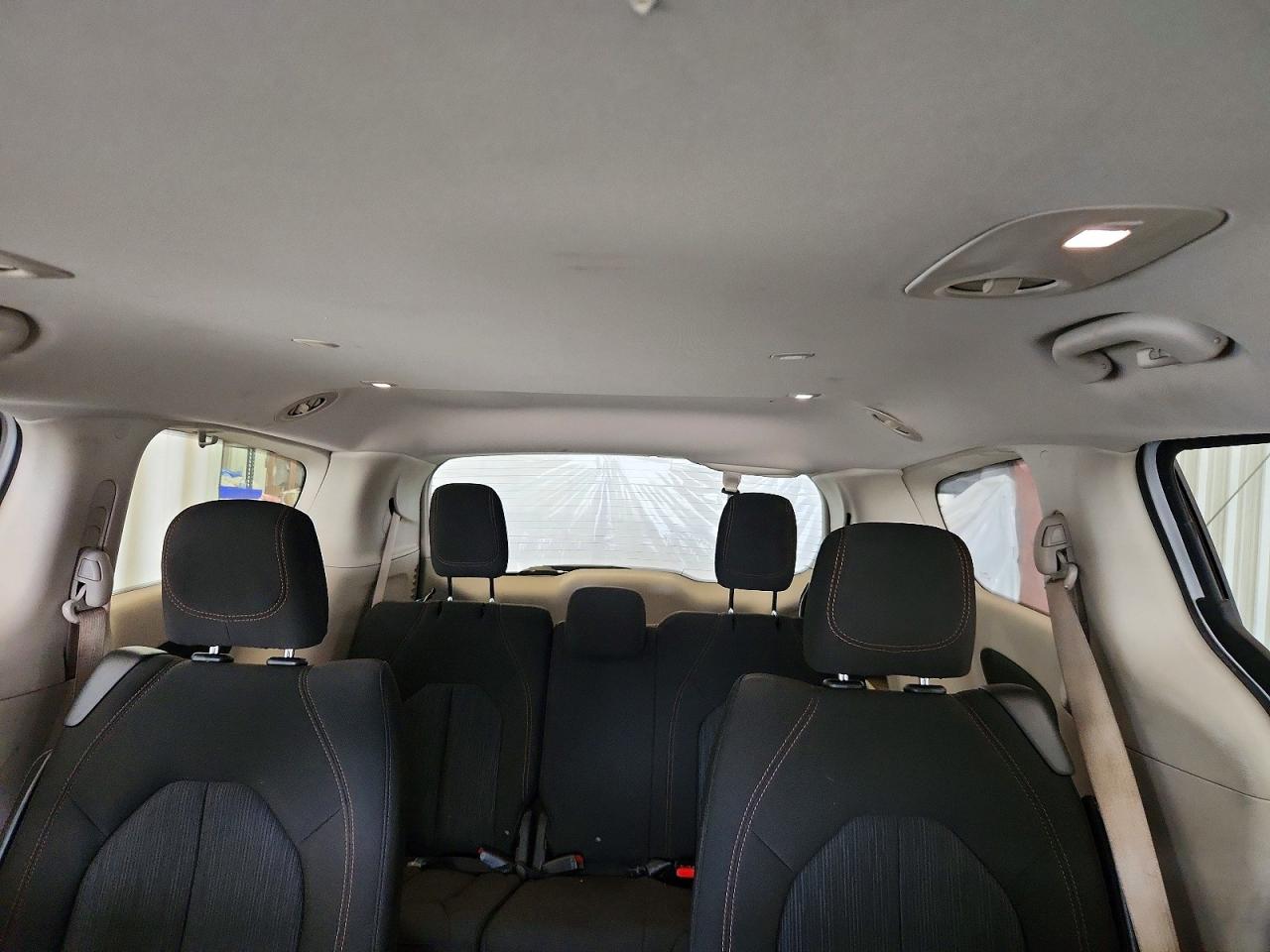 Chrysler Pacifica Touring