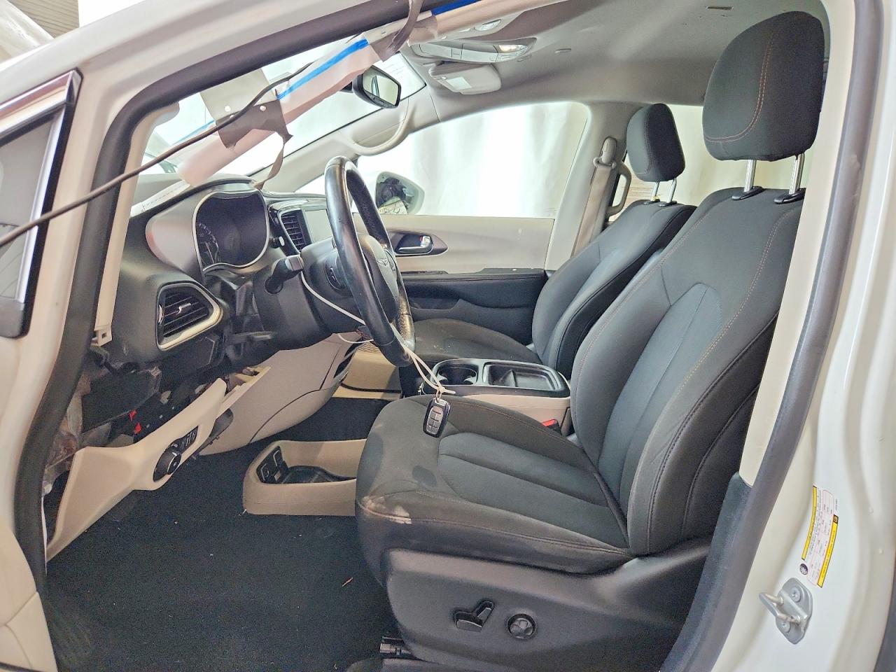 Chrysler Pacifica Touring