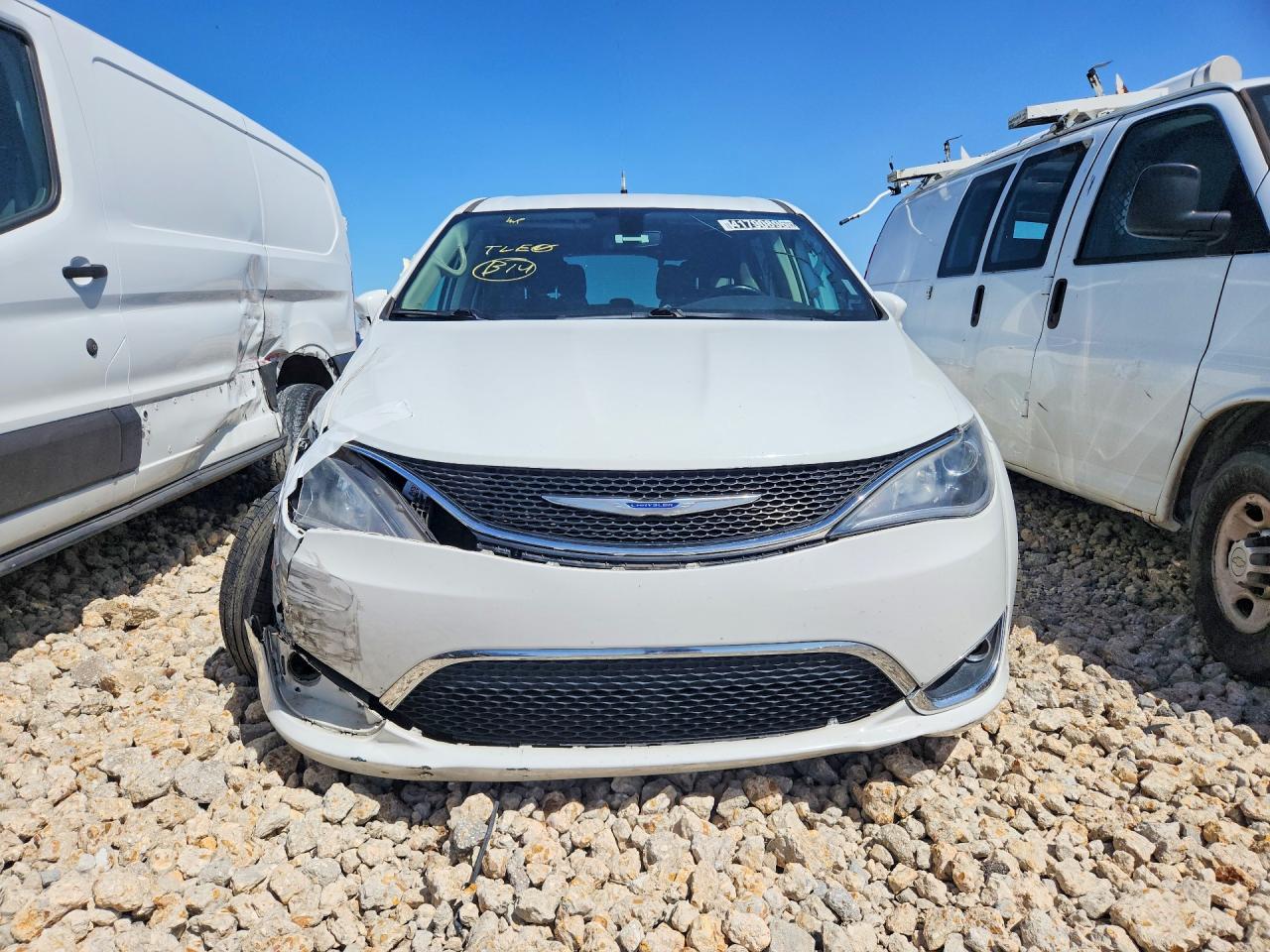 Chrysler Pacifica Touring