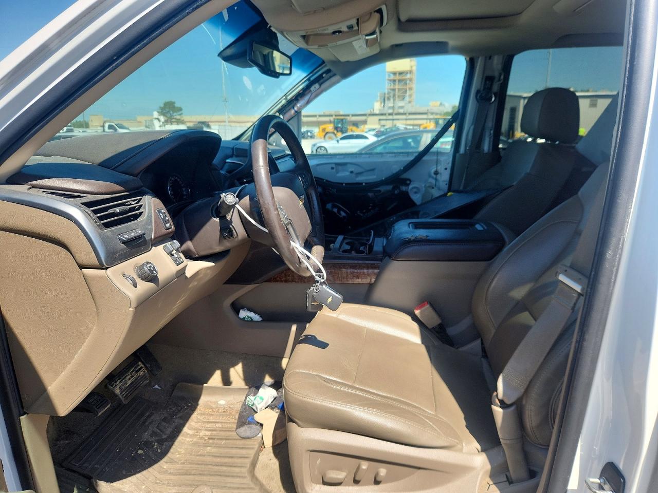 Chevrolet Suburban C1500 Ltz