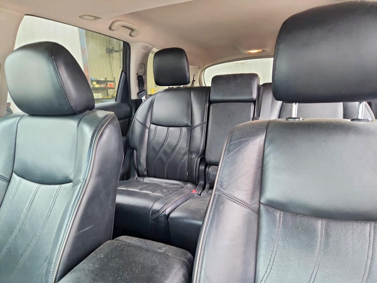 INFINITI Qx Base