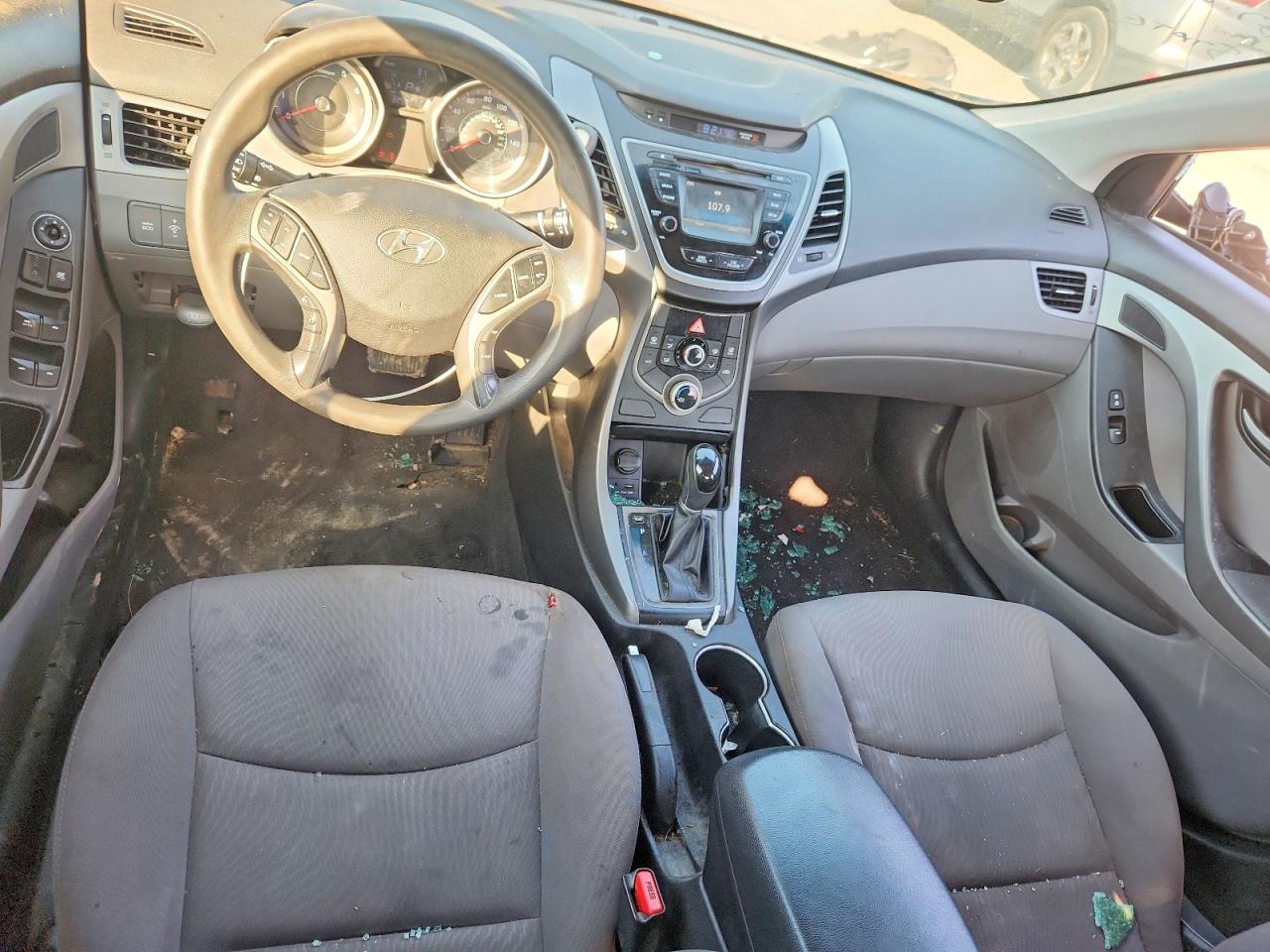 Hyundai ELANTRA Se