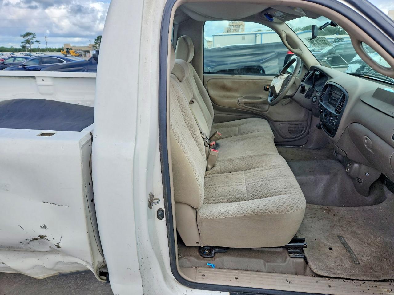 Toyota Tundra Base