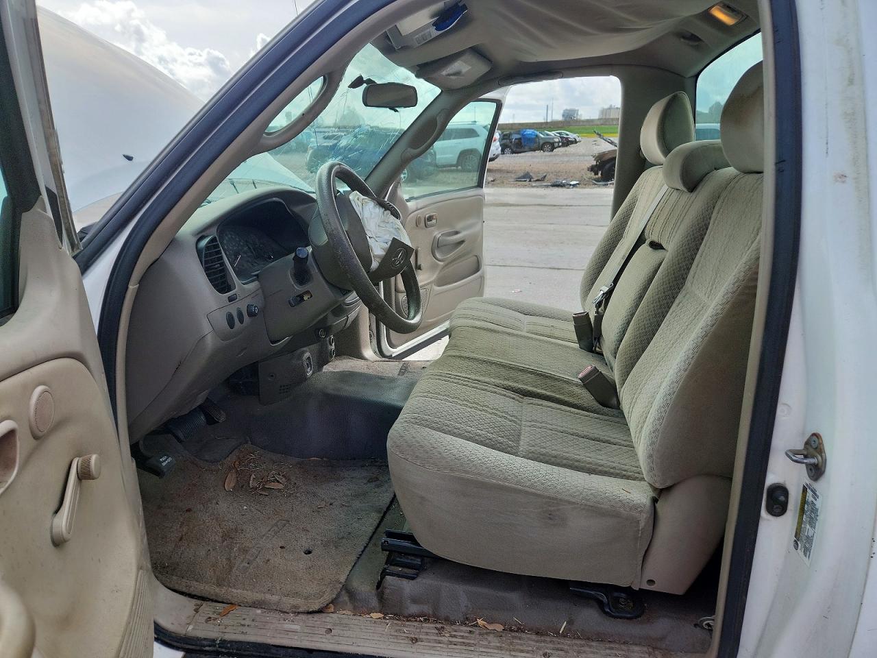 Toyota Tundra Base