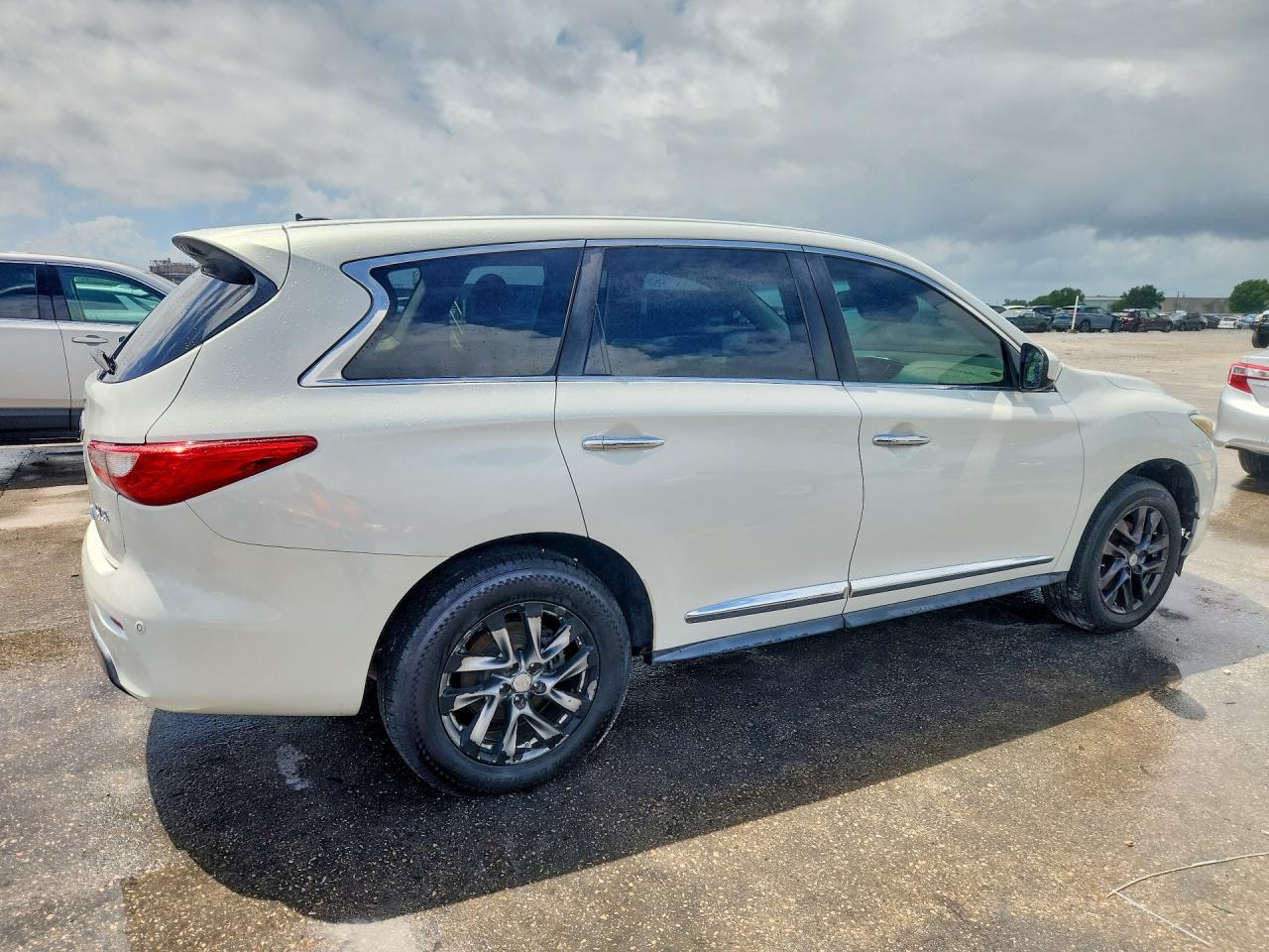 INFINITI JX35 Base