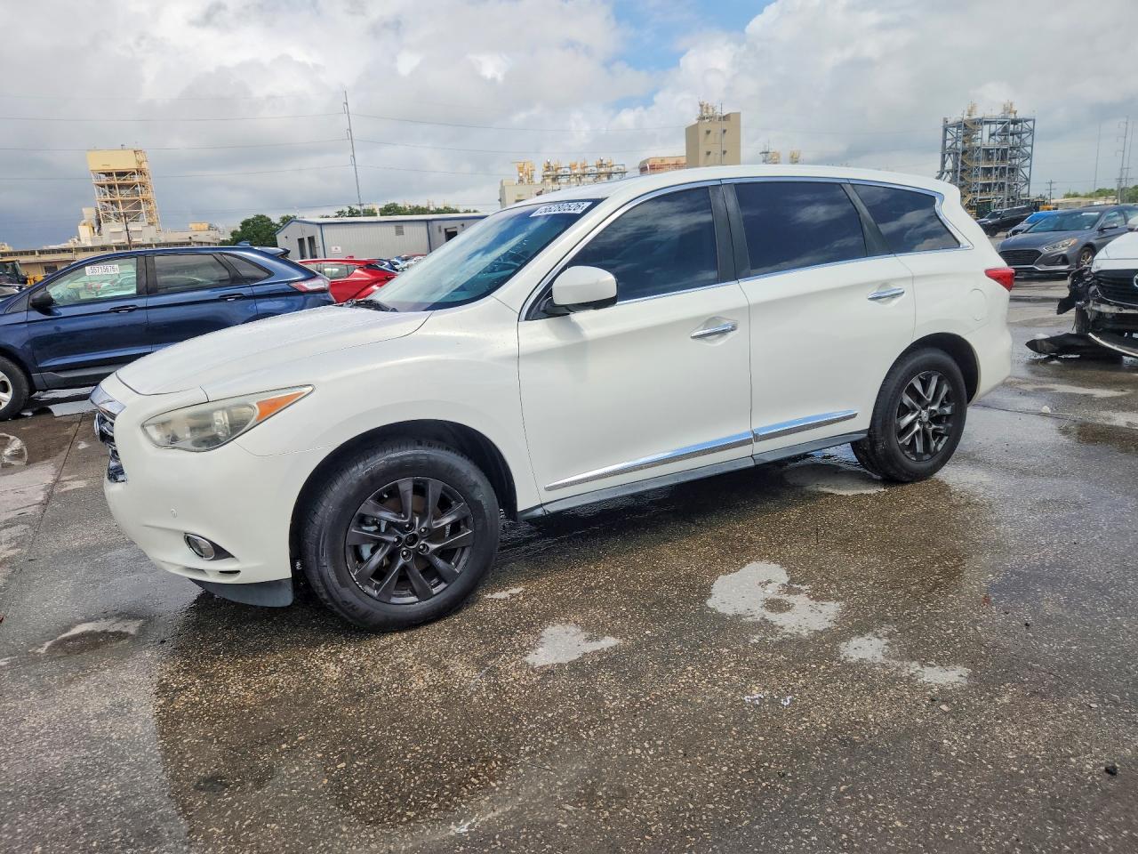 Salvage INFINITI JX35 Image