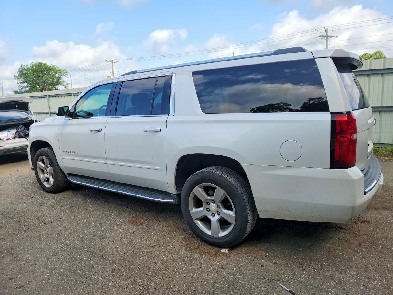 Chevrolet Suburban C1500 Premier