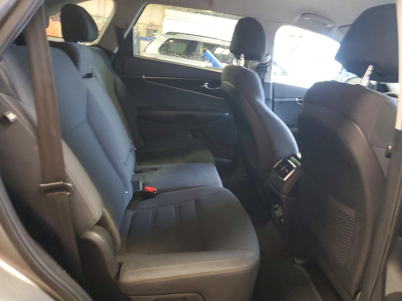 Kia Sorento Lx