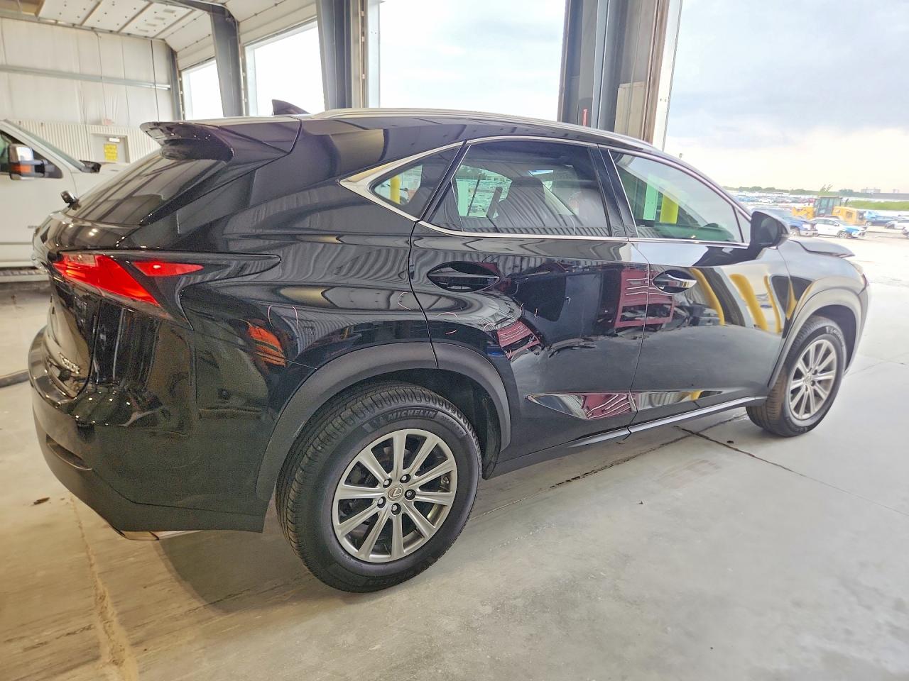 Lexus NX 200t