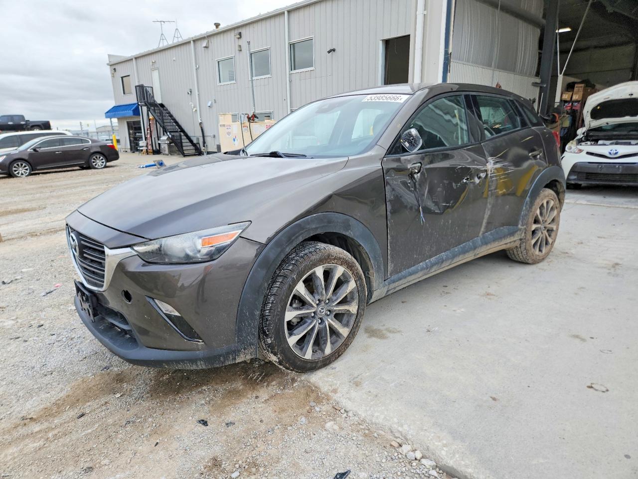 Salvage Mazda Cx Image