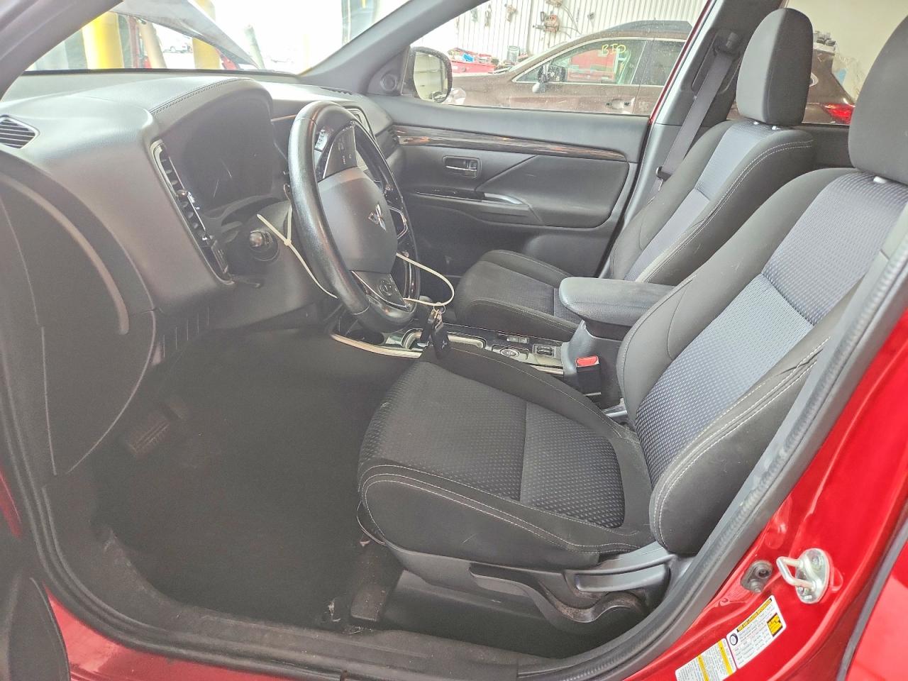 Mitsubishi Outlander Se