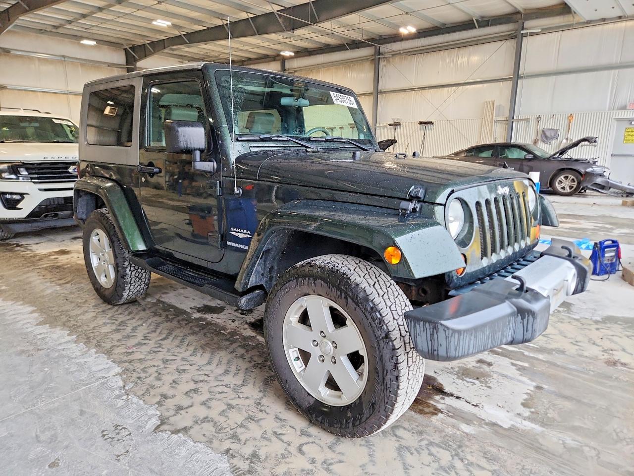 Jeep Wrangler Sahara