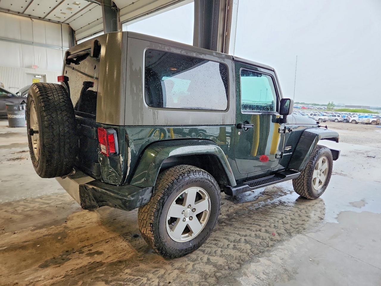 Jeep Wrangler Sahara