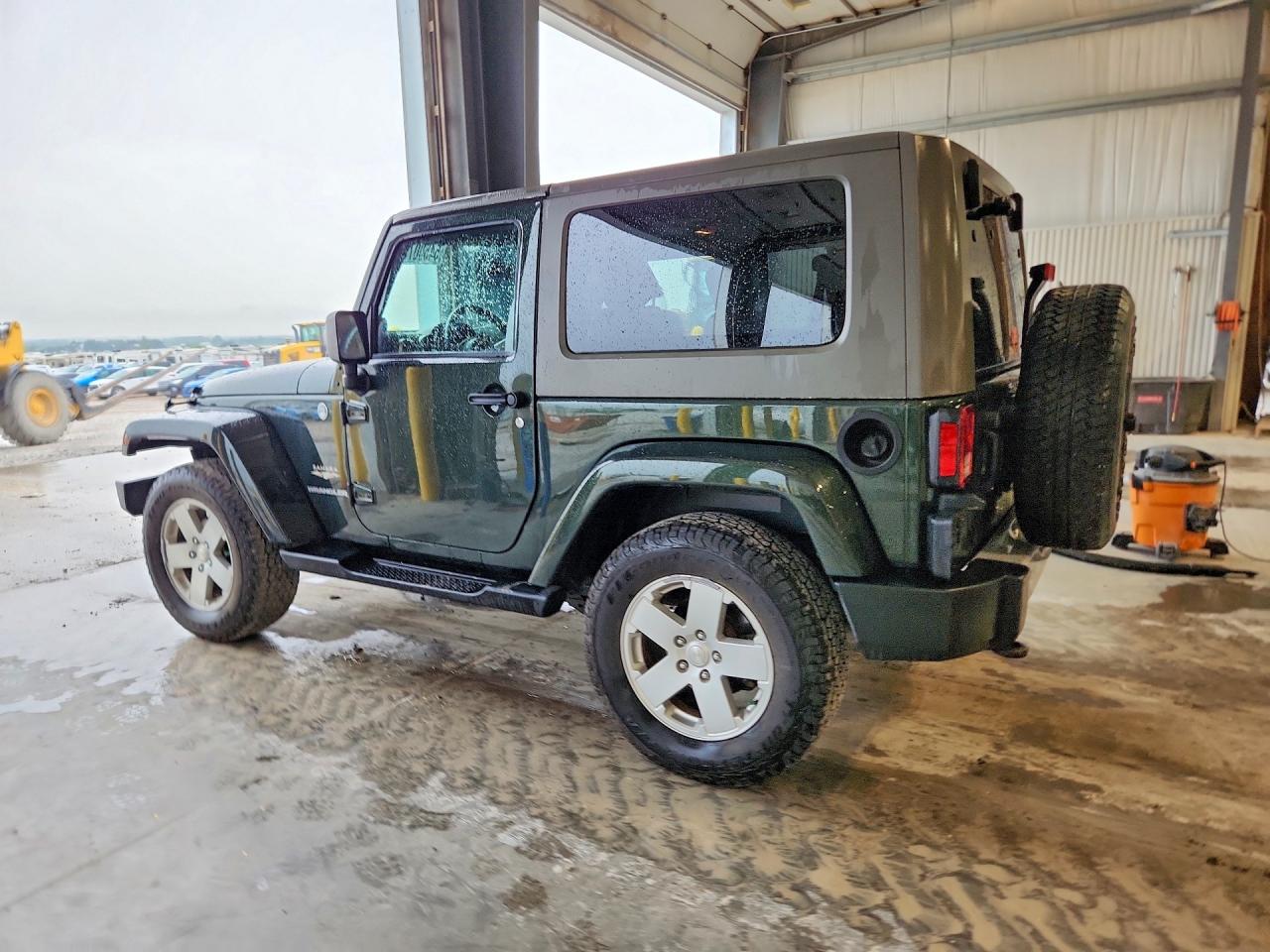 Jeep Wrangler Sahara
