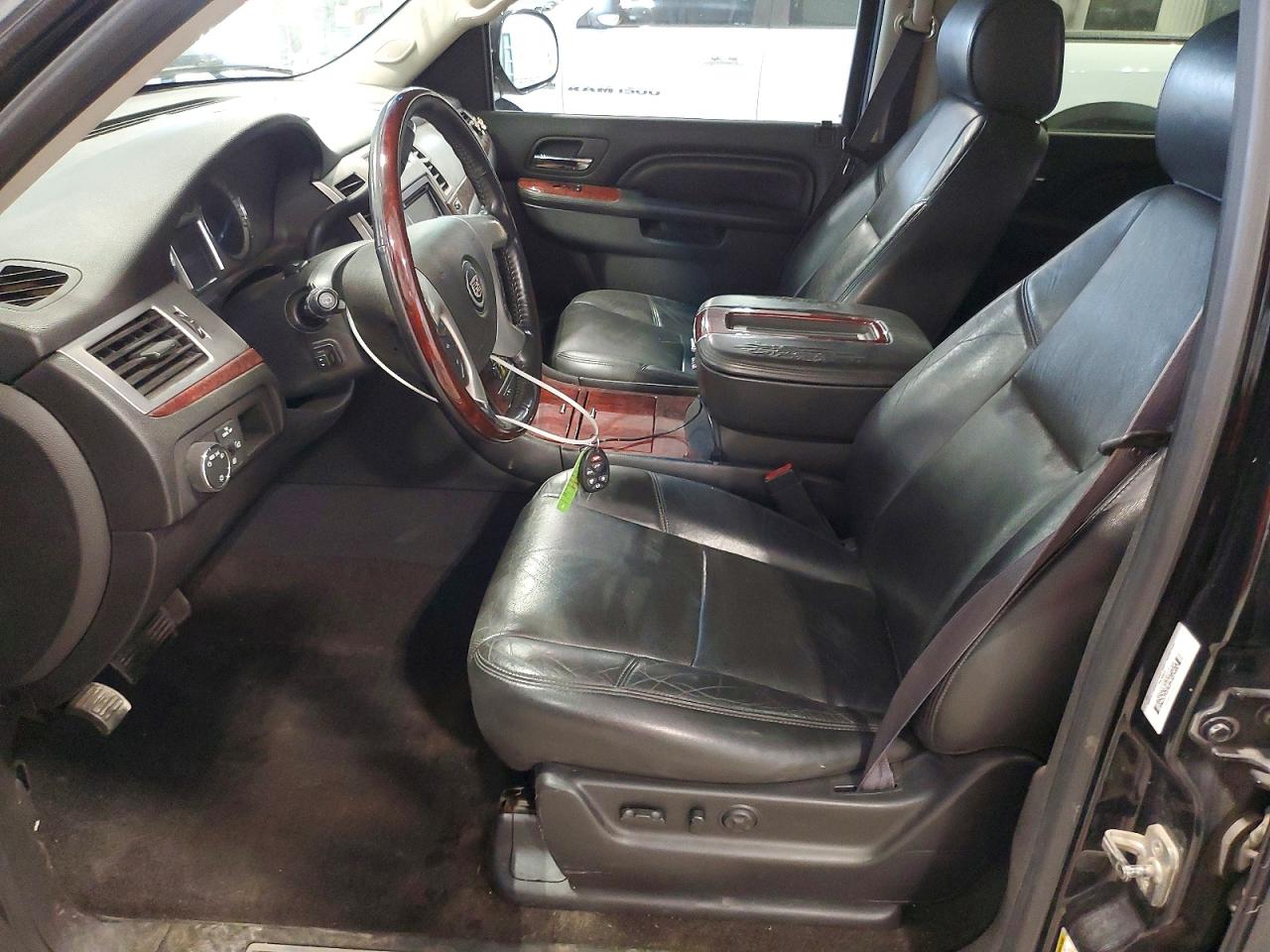 Cadillac Escalade Premium
