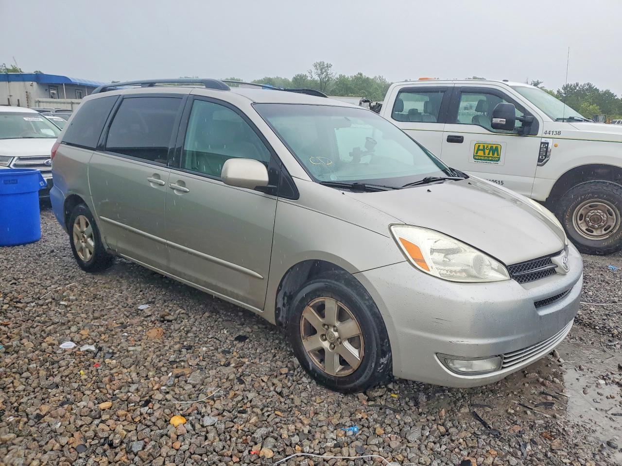 Toyota Sienna Xle 7 Passenger