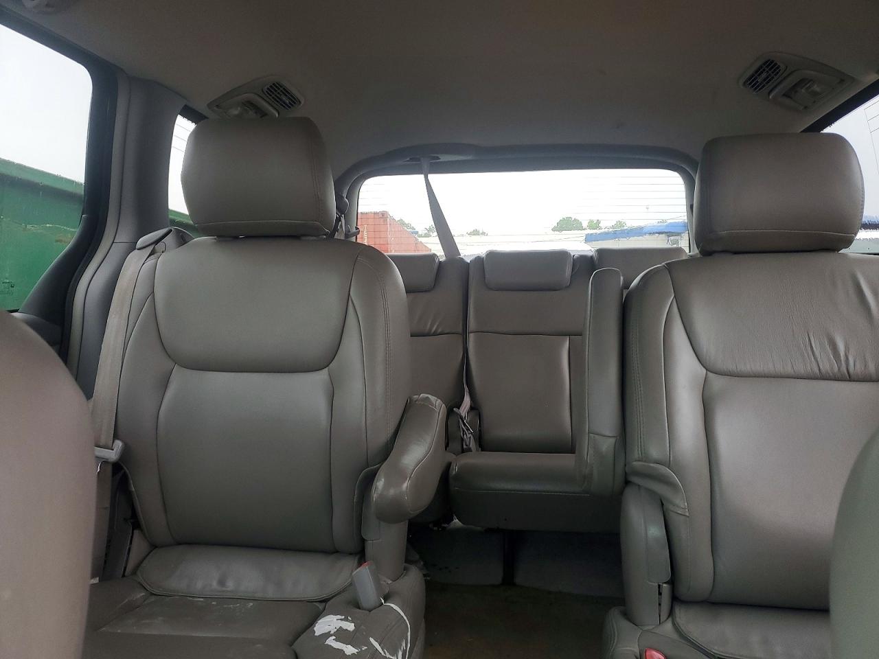 Toyota Sienna Xle 7 Passenger
