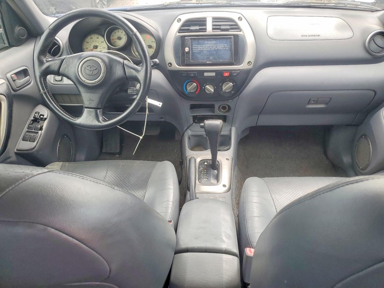 Toyota RAV4 Base