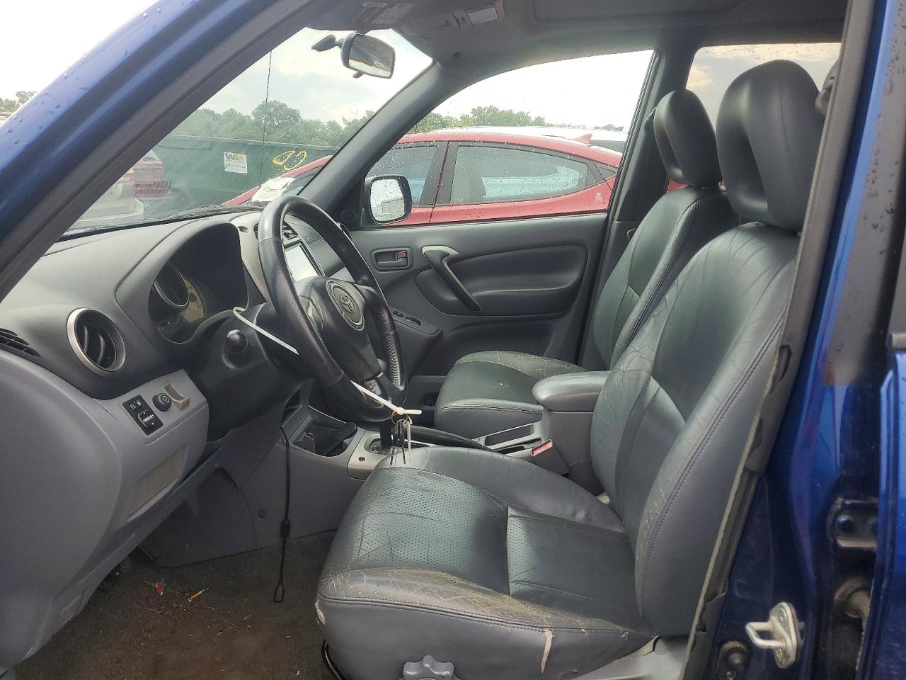 Toyota RAV4 Base