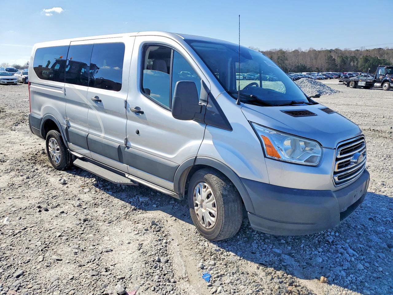 Ford Transit T-150