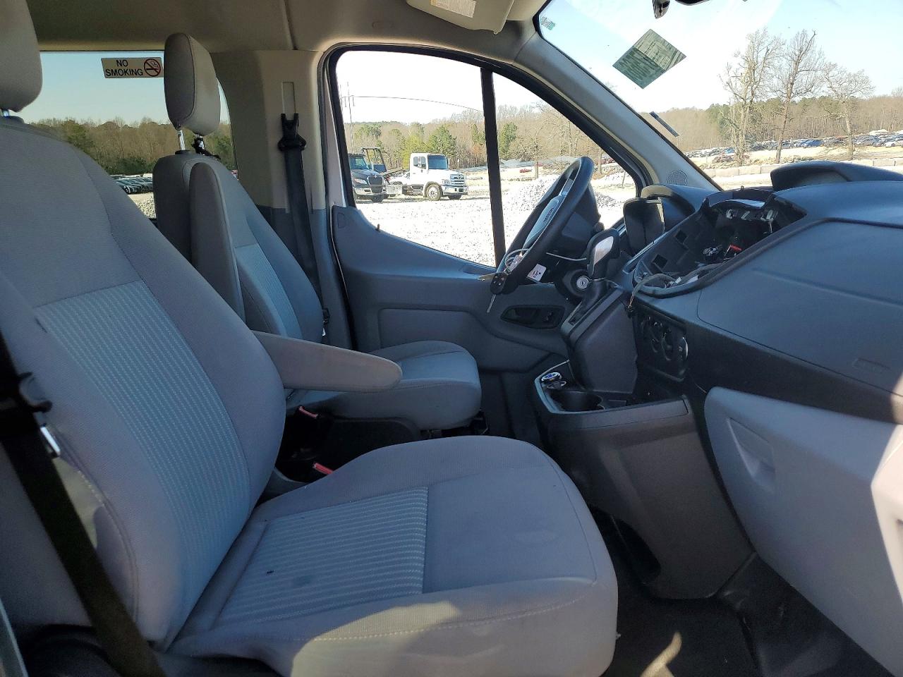 Ford Transit T-150