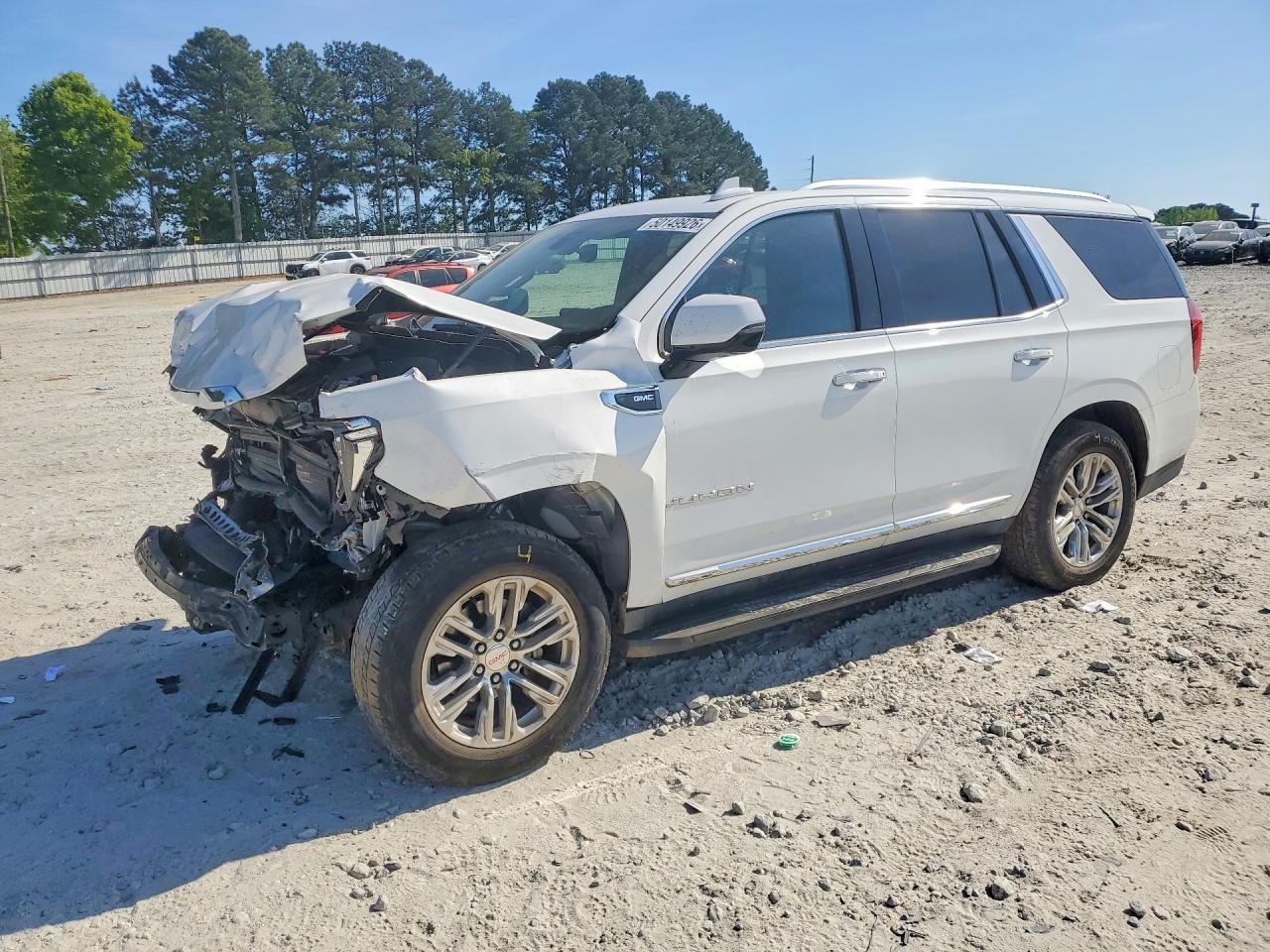 Salvage GMC Yukon Image