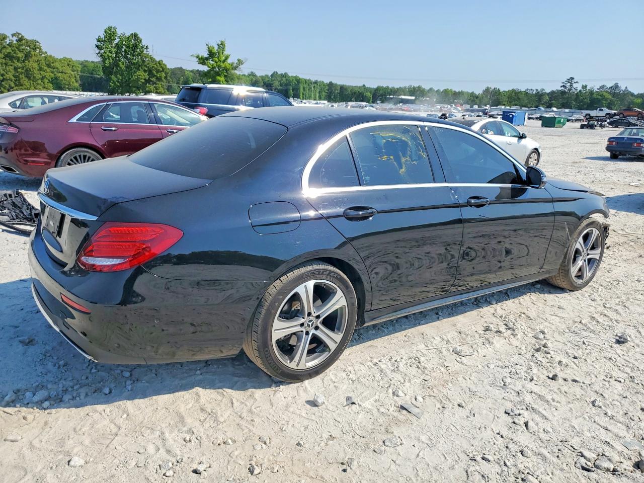 Mercedes-Benz E-Class 300