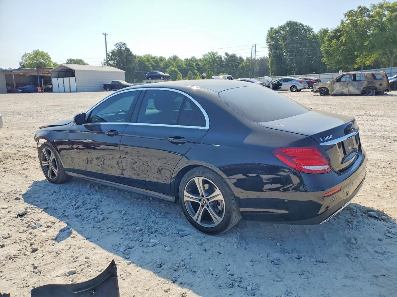 Mercedes-Benz E-Class 300