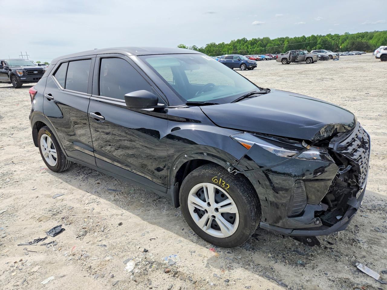 Nissan Kicks S