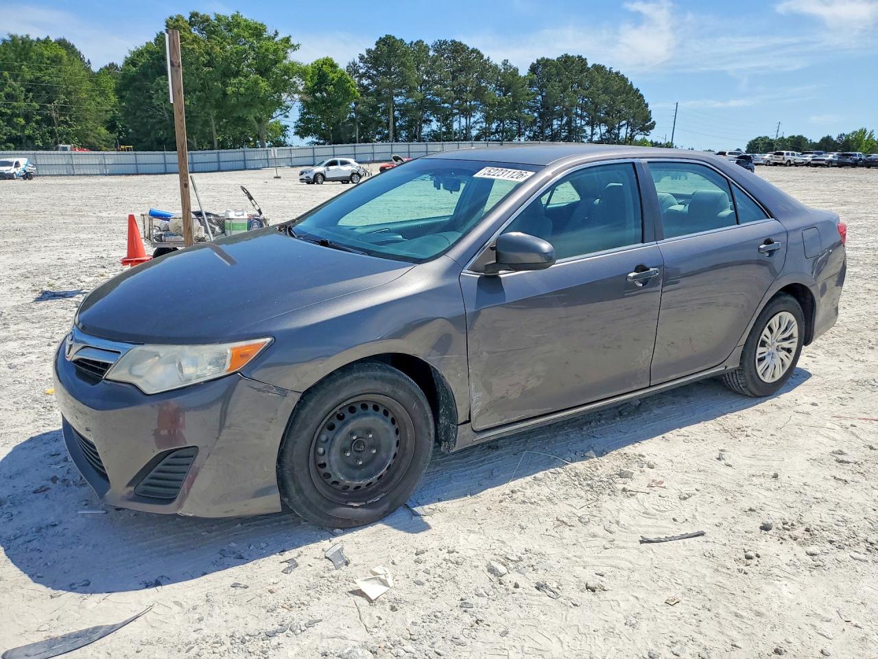 Salvage Toyota Camry Image