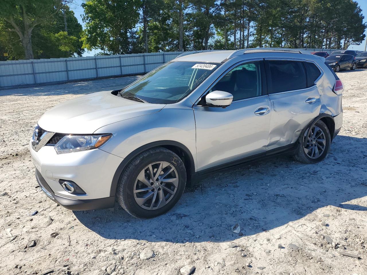 Salvage Nissan Rogue Image