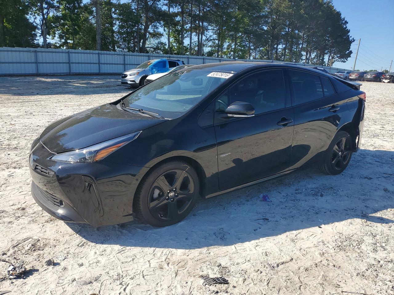 Salvage Toyota Prius Image